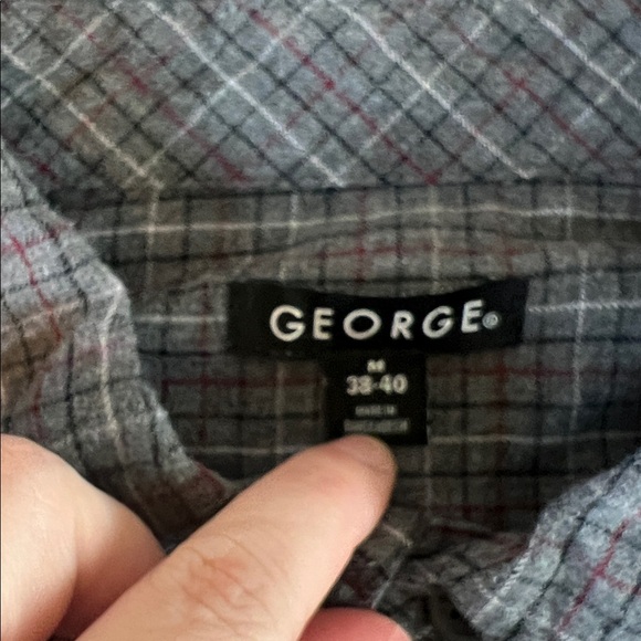 George Lightweight Flannel Casual Button Down Shirt Gray Plaid Size Medium - Picture 4 of 7